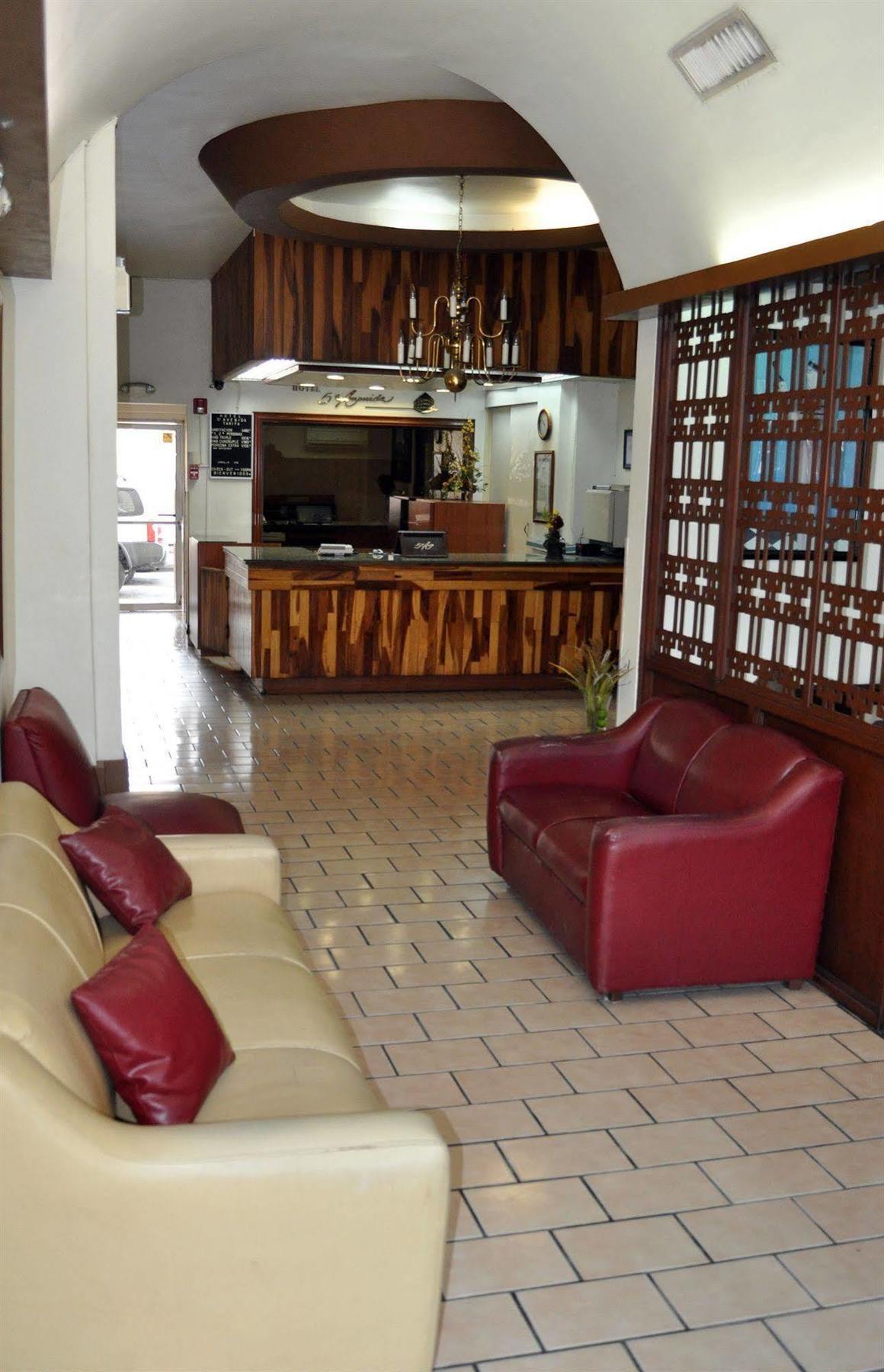 5a Avenida 3* Monterrey